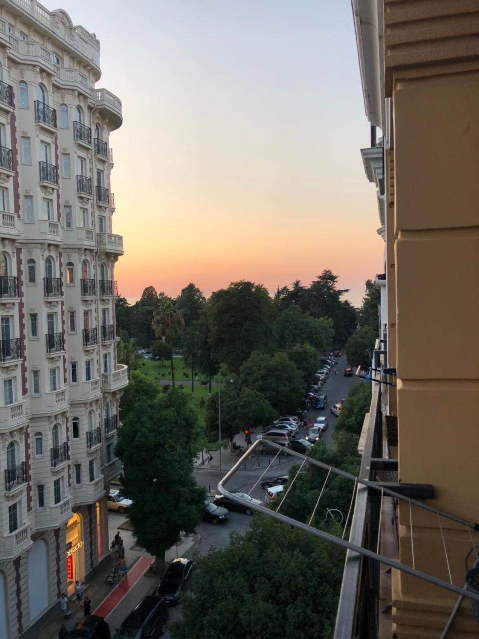 Apartment Gio 巴统 外观 照片